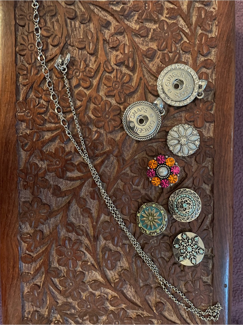 Interchangeable Silver Snap Necklace with Multicolor Decorative Charms